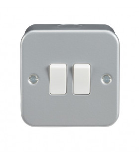 Metal Clad 10AX 2G 2 Way Switch