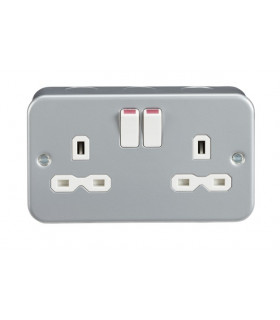 Metal Clad 13A 2G DP Switched Socket