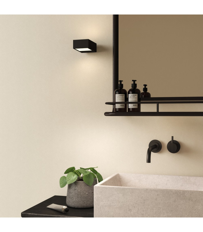 High Power LED Bathroom Wall Lamp Matt Black IP44