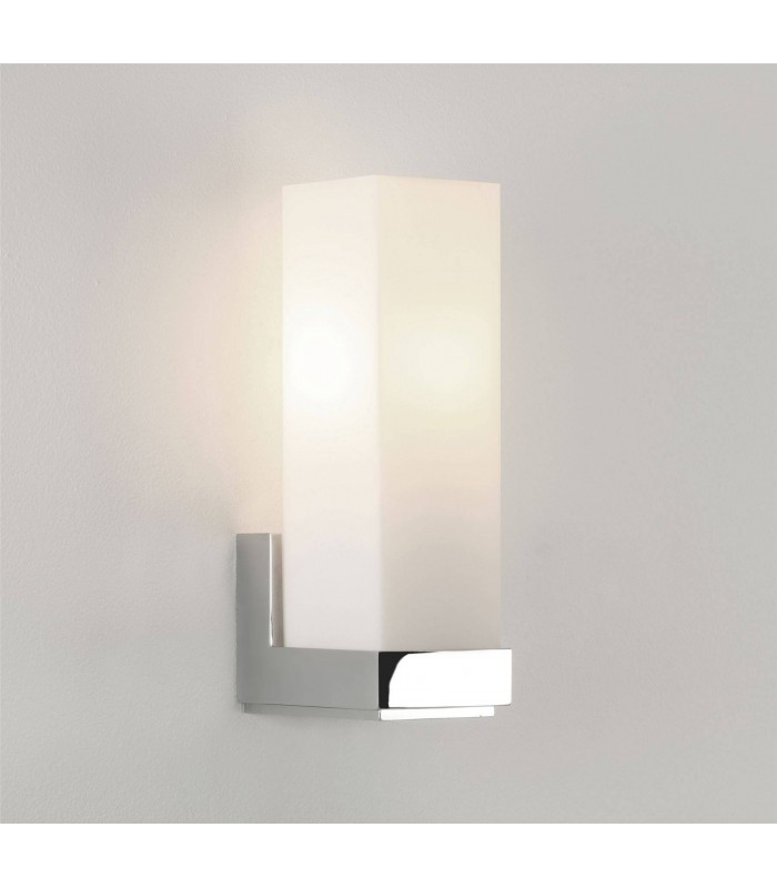 1 Light Bathroom Wall Light Polished Chrome IP44, E14 - 1