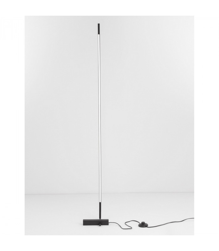 Raccio LED Integrated Floor Lamp Black Metal LED 17.3W 1211Lm 3000K-4