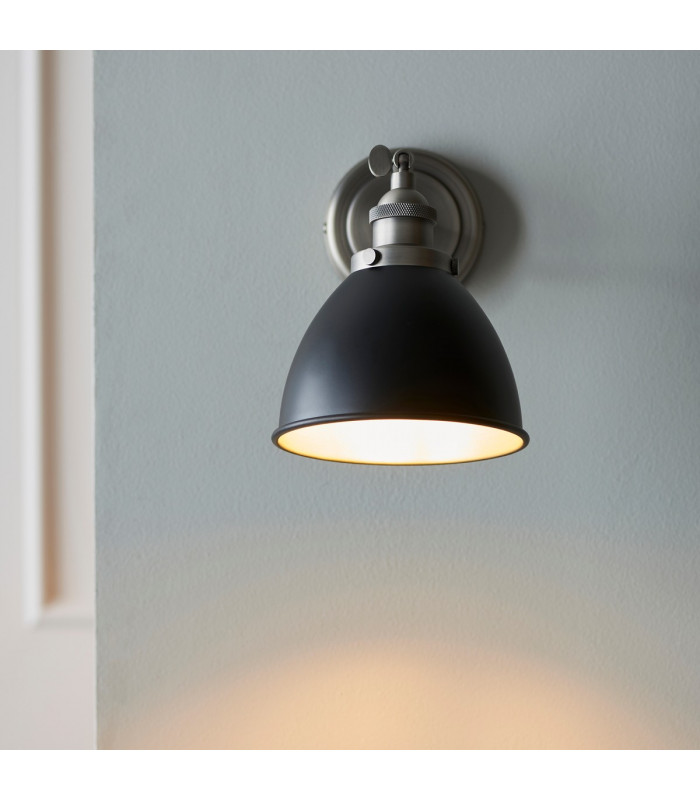 Franklin Metal Wall Lamp-4
