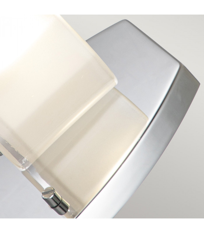 Hinkley Meridian Wall Lamp Polished Chrome IP44-4