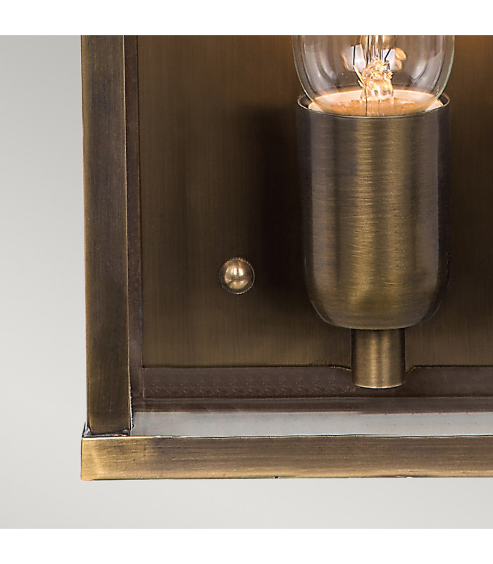 Victoria 1 Light Outdoor Wall Lantern Light Solid Brass IP44 E27-3