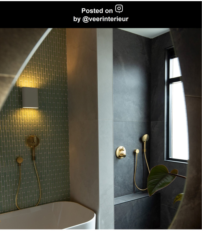 Ovalis Modern Up Down Wall Light-7