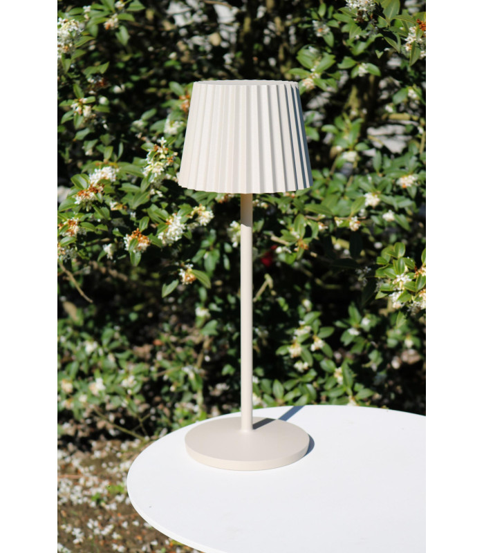 Justine Cottage Rechargeable Table lamp Outdoor-4