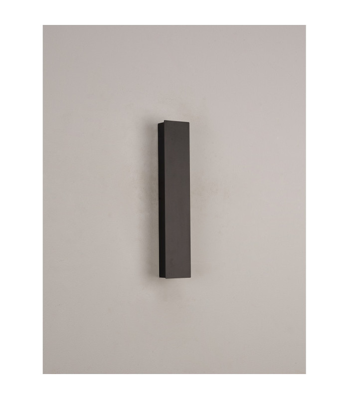 Southampton 30cm Wall Lamp 6W LED 3000K 100lm IP65 Black -10