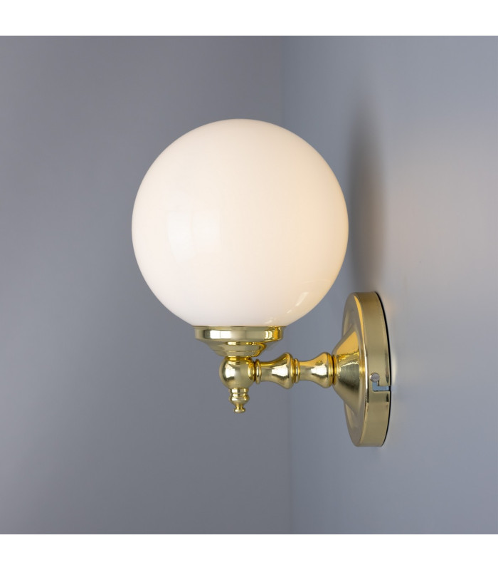 Cloghan Globe Wall Light Polished Brass-3