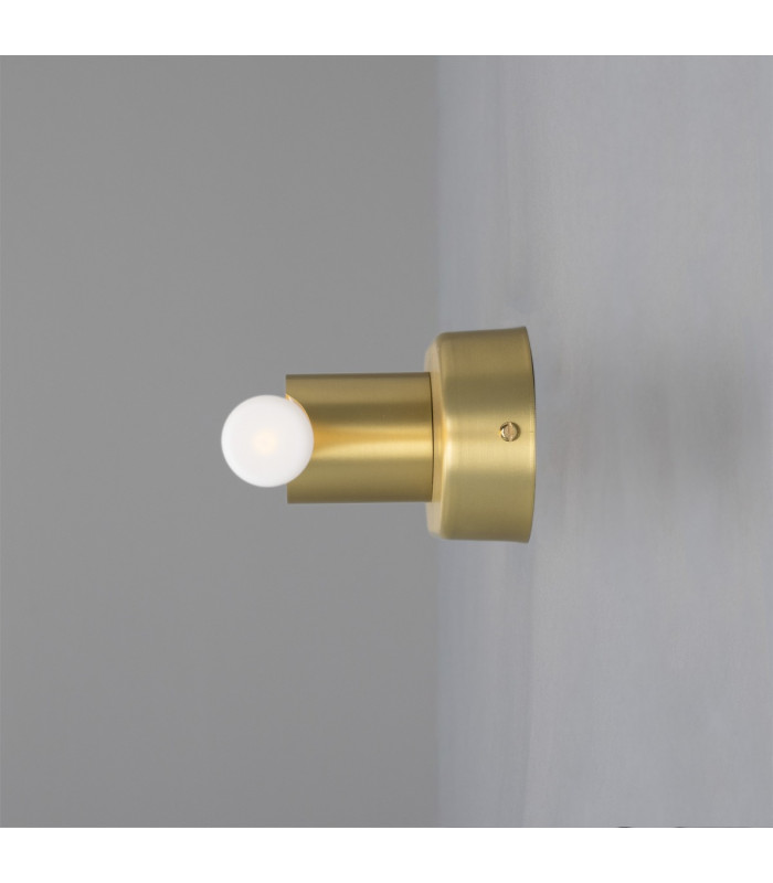 Valencia Single Wall Light Satin Brass-3