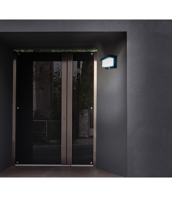 Aurel LED Solar Outdoor Motion Sensor Wall Lamp Black PIR + Dusk to Dawn Sensor 7000K IP44-4