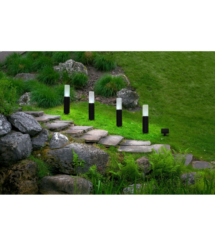 Merle LED Solar Outdoor Spike Black Dawn to Dusk Sensor 8000-10000K IP44-4