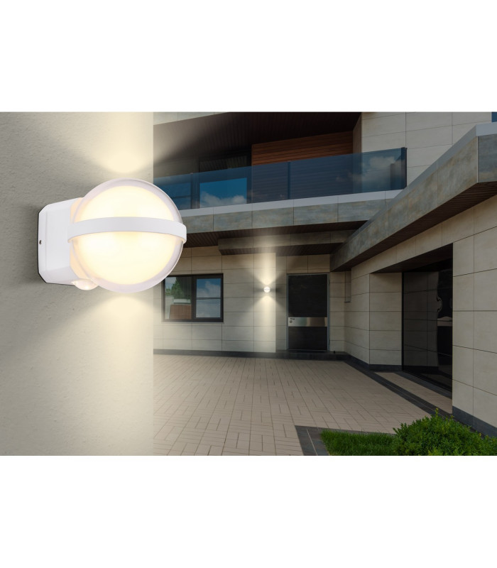Illi Outdoor Globe Wall Lamp White Matt IP54 LED 3000K-5