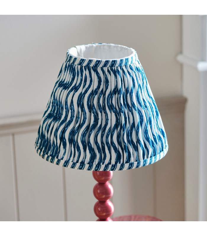 Higgledy Gloss Pink Clay Paint Table Lamp with Marlin Blue Fabric Ripple Shade 25cm E14-4