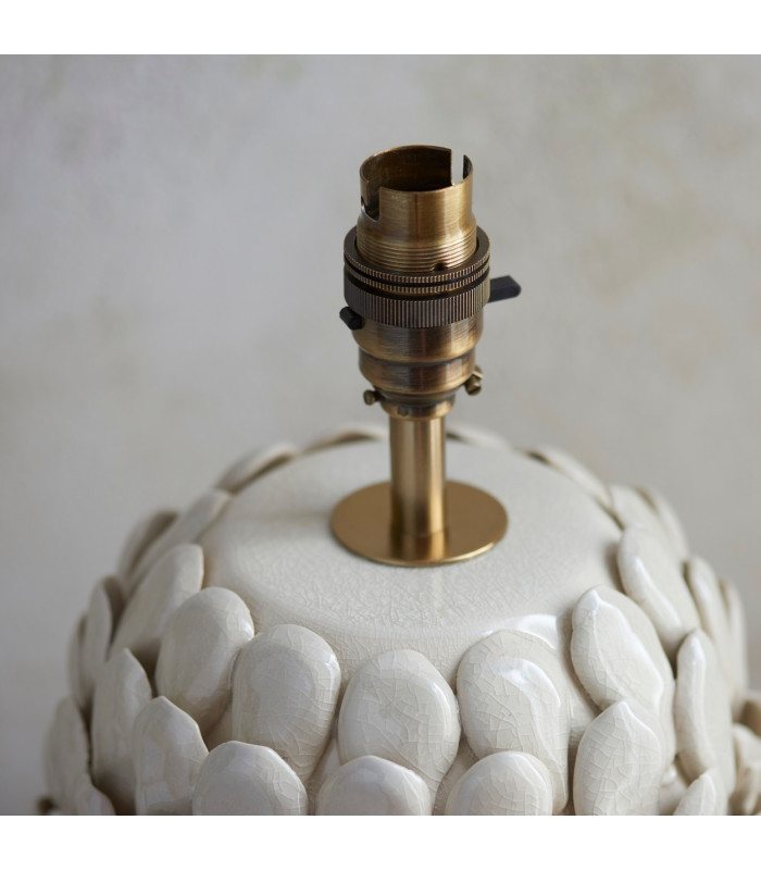 Layered Leaf Ivory Crackle Glaze Table Lamp with Vintage White Fabric Ivy Shade 30cm B22-6