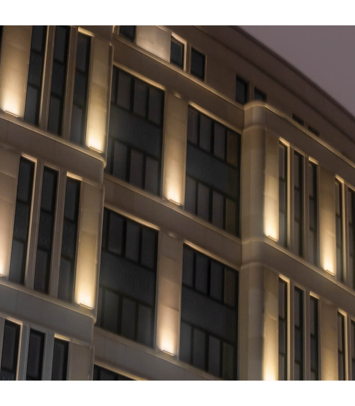 Solyne Outdoor Display Light Graphite LED 3000K IP65-2