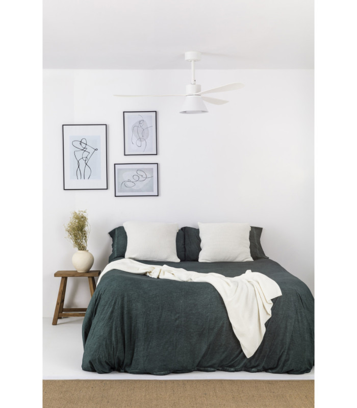 Amelia L White/White Fan Wall Control Cct-3