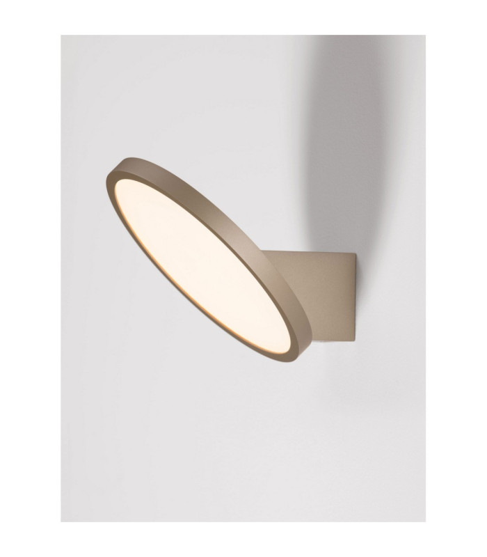 Vea Integrated LED Wall Lamp Champagne Gold Triac Dimmable LED 8W 540lm CCT 2700-3000K-5