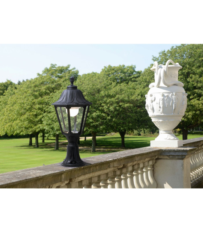 Lot/Noemi Clear 30w 3K Pedestal Light E27 Black IP55-2