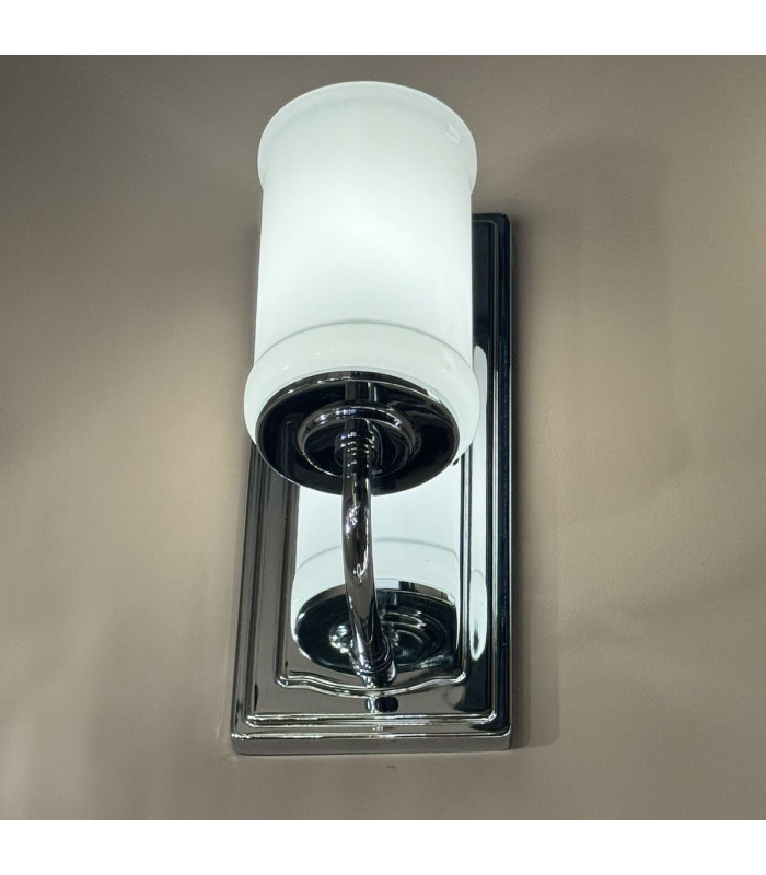 Vetivene Wall Light Polished Chrome 3000K IP44-3