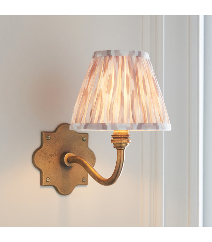 Anvil Curve & Ikat 16cm Wall Lamp Antique Brass Neutral Print-4
